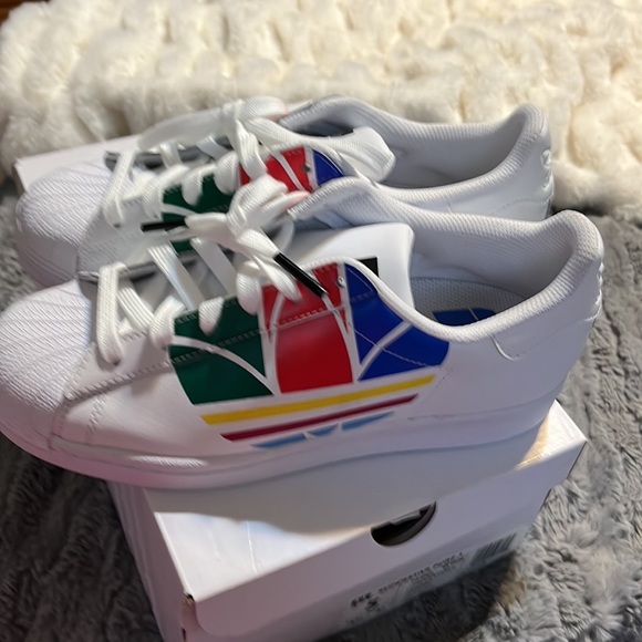 Adidas Footwear - Picture 4 of 8